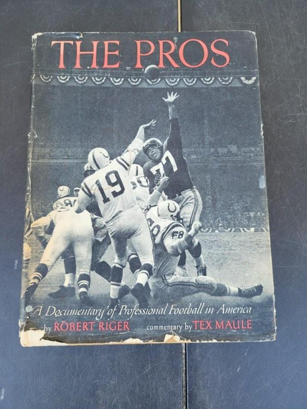Vintage The Pros Robert Riger Tex Maule 1960 HC DJ USA Illustrated Football Book